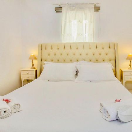 Renthousetinos Villa Eksteriør billede