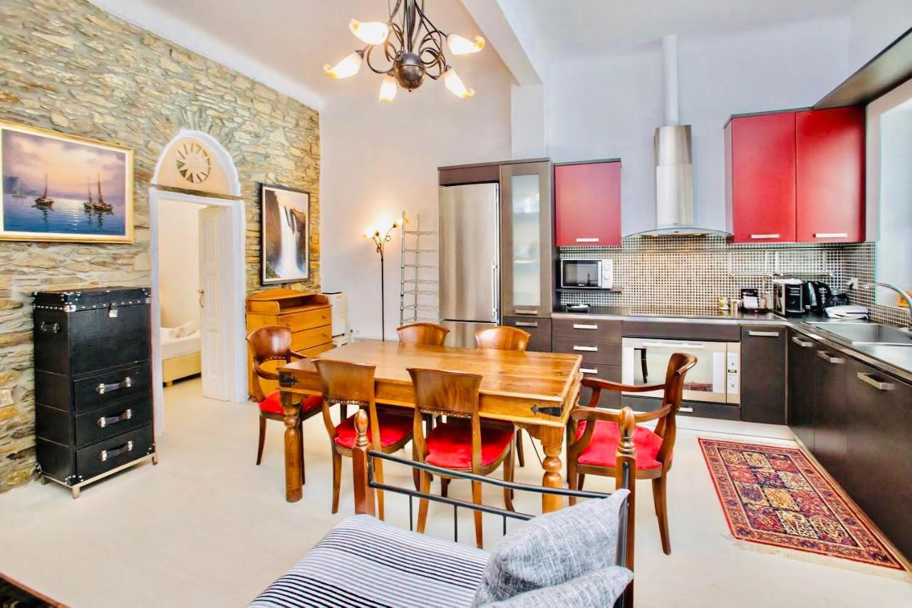 Renthousetinos Villa Eksteriør billede