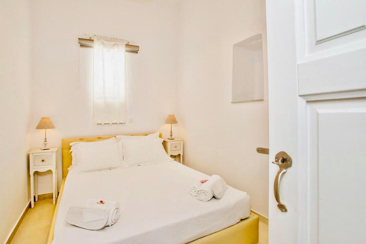Renthousetinos Villa Eksteriør billede
